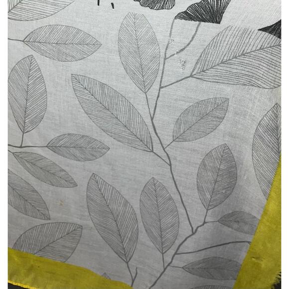 Pretty Persuasions Patchwork Floral Print Scarf - Picture 5 of 8